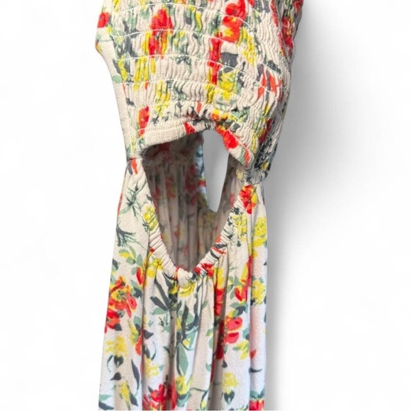 Lush Floral Patterned Dress - Picture 3 of 5